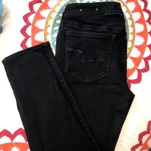Black American eagle skinny jeans
